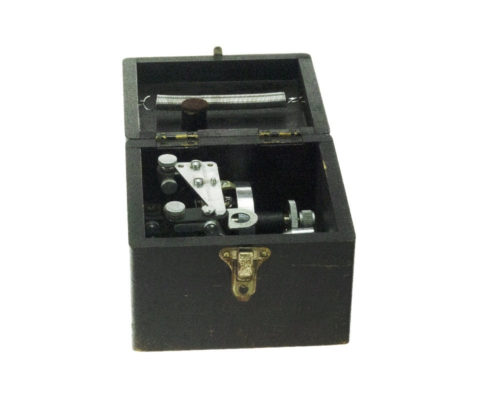 Экстензометр Хаунсфилда