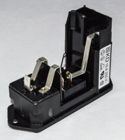 5404020001- Устройство ввода переменного тока, используемое с системами парофазных пробоотборников серии G1888A.