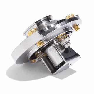 G8400-67001-Узел экстракционной линзы Omega для x-линзы ИСП-МС Agilent 7900. Включает экстракт 1, экстракт 2, линзу Omega и смещение Omega, собранные с помощью винтов и прокладок на основании скиммера из нержавеющей стали.