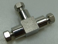 0100-1818- Tee, Low Dead Volume