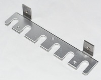 05890-80660- Nut plate assembly, used with series 5890, 6820, 6890, and 7890 gas chromatography systems