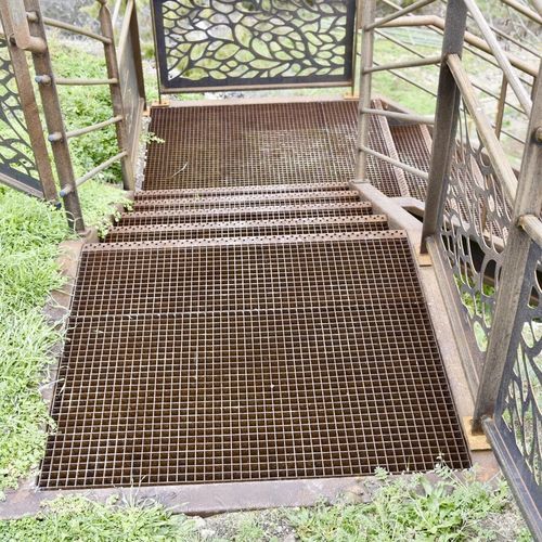 Металлическая решетка Cortenпрессованнаяпромышленное строительство