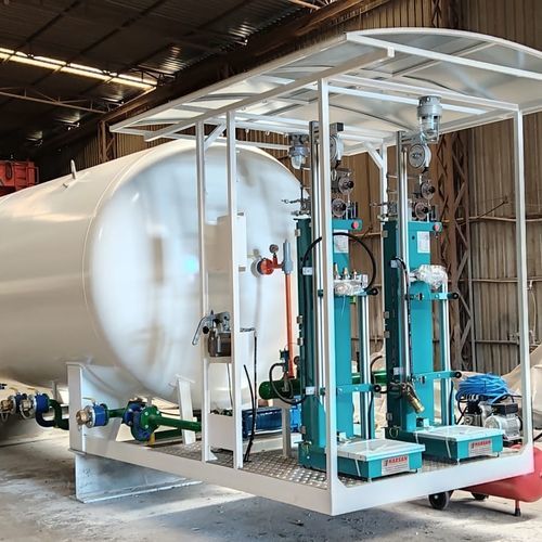 Криогенный резервуар для храненияраспределительной жидкости