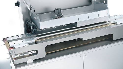 Машина для обработки поверхности с эффектом коронного разряда BottleTEC