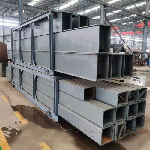 Стальной профиль прямоугольныйплатформа