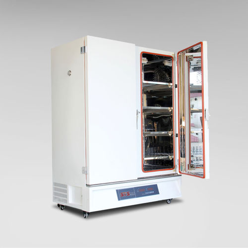 Камера для испытания стабильности STS-MI STCинкубационнаядля фармацевтической промышленности