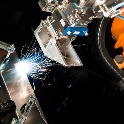 Автомат для лазерной сварки стали