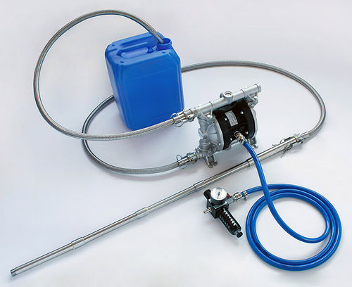 Топливный насос пневмопогружнойдиафрагменный