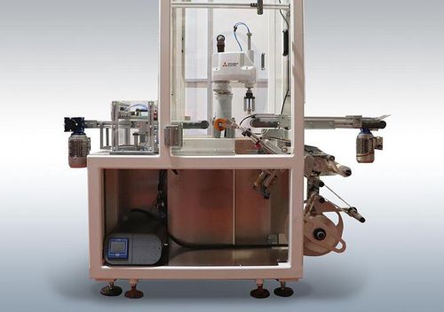 Этикетировочная машина 4028441bagtopдля косметической промышленности