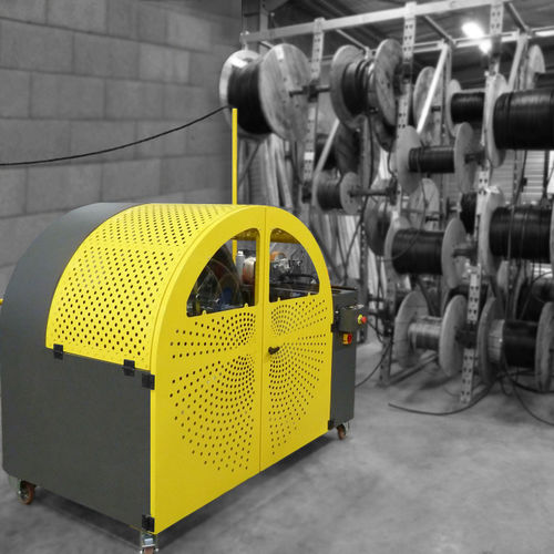 Кабельная катушка с оптоволокном, ручная, в комплекте