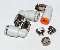 G3280-67112 — Комплект быстросъемных угловых соединителей с заглушками, используется с системами ИСП-МС серий 7700, 7900 и 8800, модели 7700e, 7700s и 7700x.