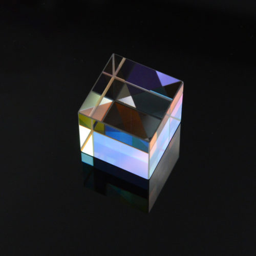 Комбинаторы лучей RGB