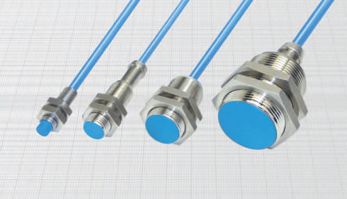 Индуктивный датчик приближения серии DC8-30...SцилиндрическийNAMURIP67