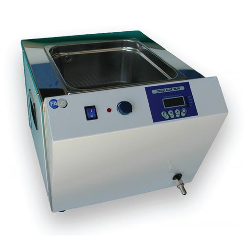 Термостатическая ванна с цифровым дисплеем WB-MC с охлаждением