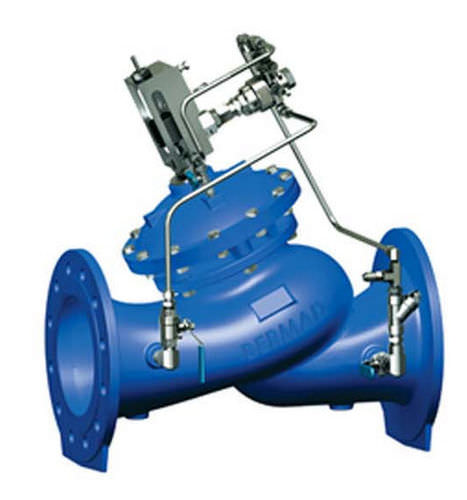 Клапан пробковый 7РМ редукционный с гидроуправлением для воды