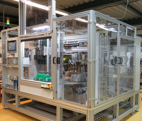 Автоматическая сборочная машина для испытаний в автомобилестроении