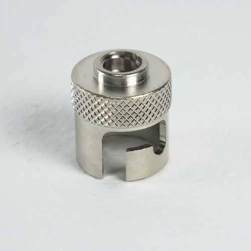 Байонетный колпачок серии BC1круглый, никелированный, латунный, замок