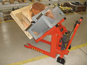 Мобильный опрокидыватель макс. 800 кг, макс. 90°