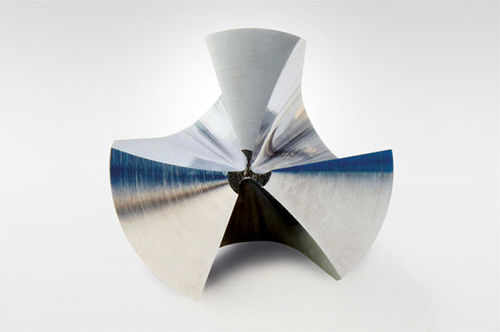 Фреза для удаления заусенцев с цилиндрическим коническим хвостовиком