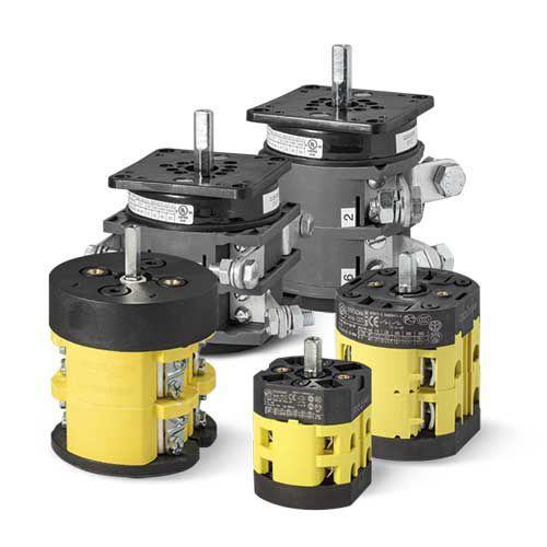 Кулачковый электрический выключатель P0-PX-C0-CX-G SERIESдля монтажа на панели