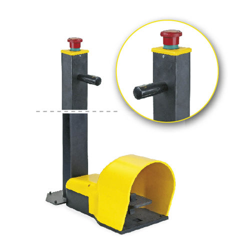Ножной переключатель управления IP7007EM - Pedaliera con dispositivo di blocco+fungo d'emergэлектрическийодна педальс аварийной остановкой