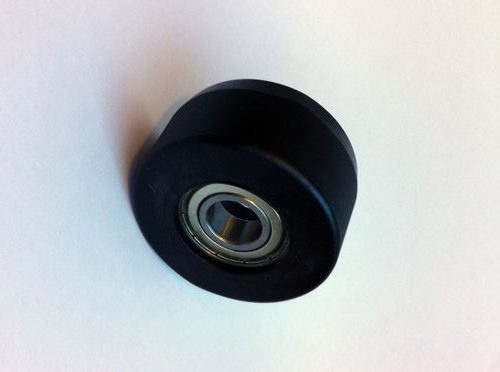 Подшипник колесный роликовый 0.5842Черный полиамид для скотобойнис шарикоподшипником