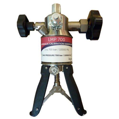 Гидравлический калибровочный насос LMP 700 ручнойвысокого давления