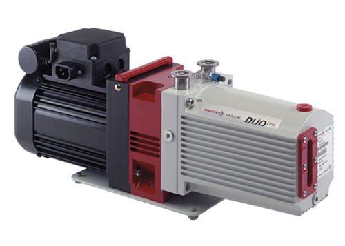 Пластинчато-роторный вакуумный насос серии Duo 11/M со смазкой, двухступенчатый, компактный