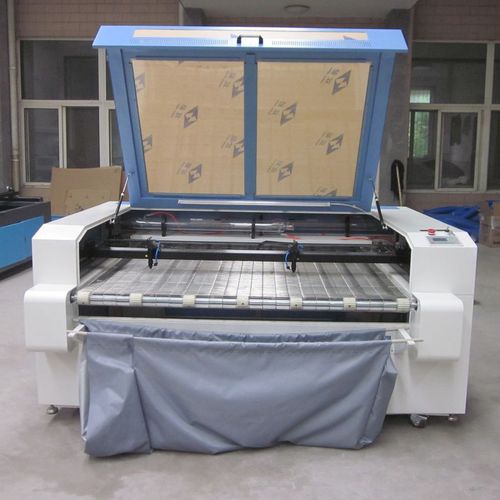 Станок для резки ткани ST-1810-100-FCO2 лазерныйдля резиныдля ПММА