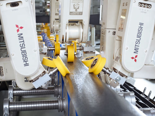 Горизонтальная упаковочная машина Robowrapmanualдля профилей