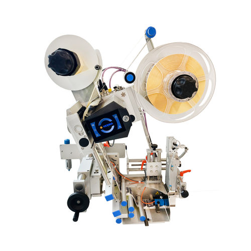 Этикетировочная машина для косметической промышленности 500 MBдля самоклеящихся этикетоквысокоскоростнаякомпактная