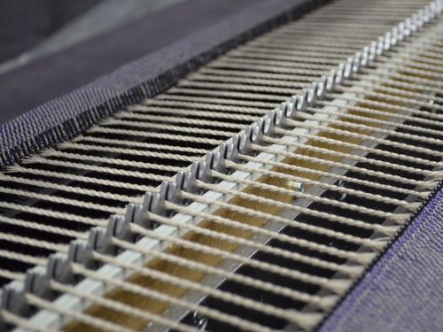 Машина для резки ткани