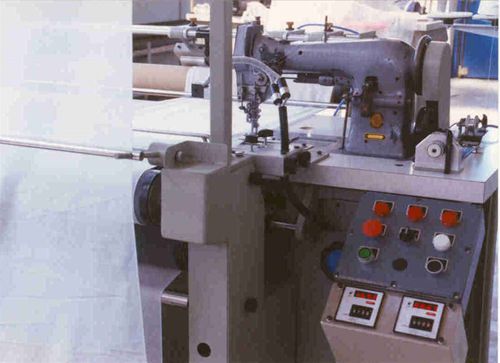 Линия продольной подшивки Р12-4Адля столового бельядля штор