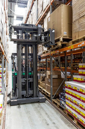 Револьверный погрузчик с аккумуляторным приводом THD13-15N3 Seriesдля склададля очень узких проходов