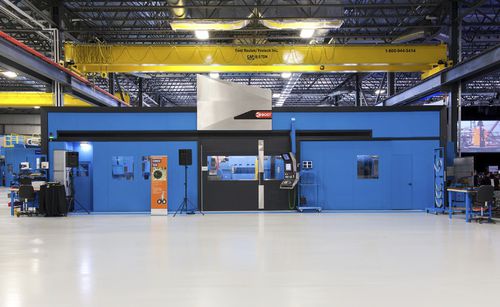 Фрезерно-токарный центр с ЧПУ серии Тгоризонтальный3-осевой