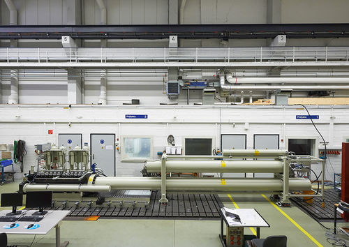 Симулятор для автомобильной техники HyperGдля авиационной техникидля краш-тестов