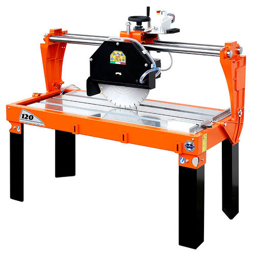 Дисковая пила серии Mantaдля цветных металлов для камня и бетонас системой охлаждения