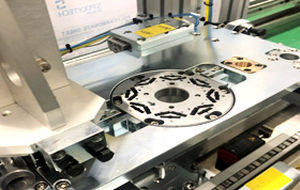 Автоматическая машина для вставки