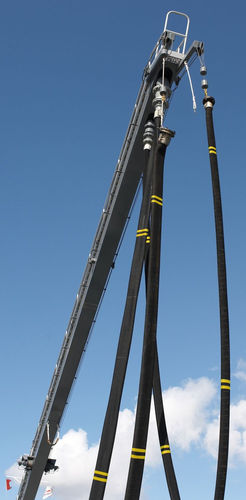 Шланг для сырой нефти серии FHDNBRморскойдля цистерн