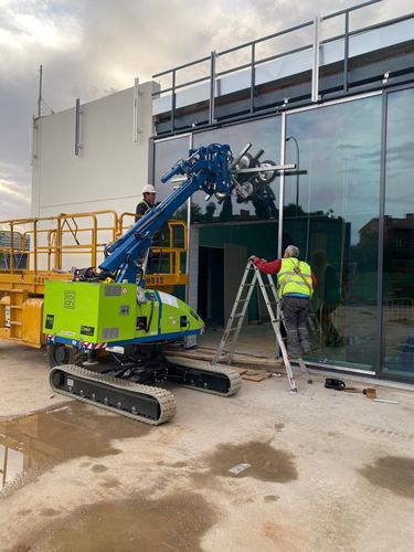 Mini crane with suction cup Winlet 1000 Crawlercrawlertelescopichandling