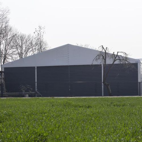 Lightly-framed structure manufacturingstorage hangar