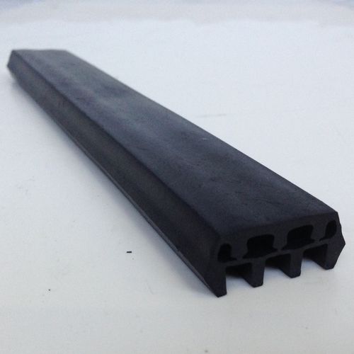 Манжетная прокладка UG022AEPDMкомпрессионная самоклеящаяся