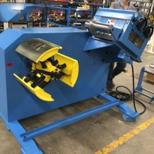 Sheet metal decoiler-straightener GL-400