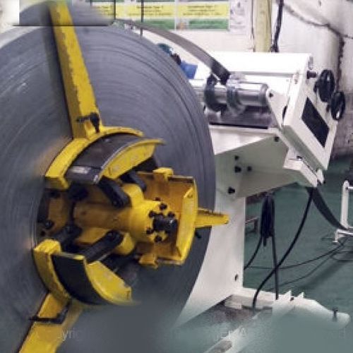 Sheet metal decoiler-straightener GL-200