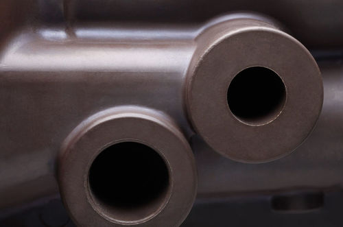 Твердое анодирование титанаавтомобилестроение