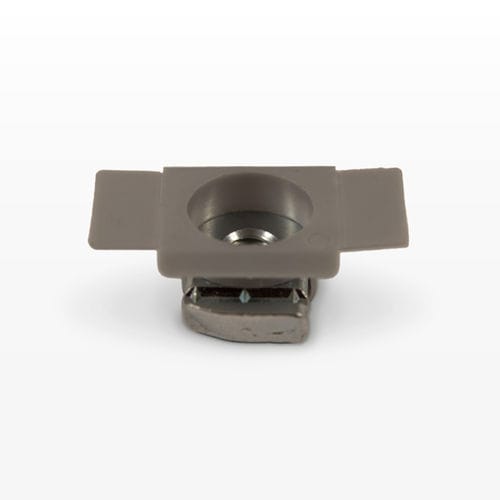 Стальная гайка с резьбой из инокс-пластика