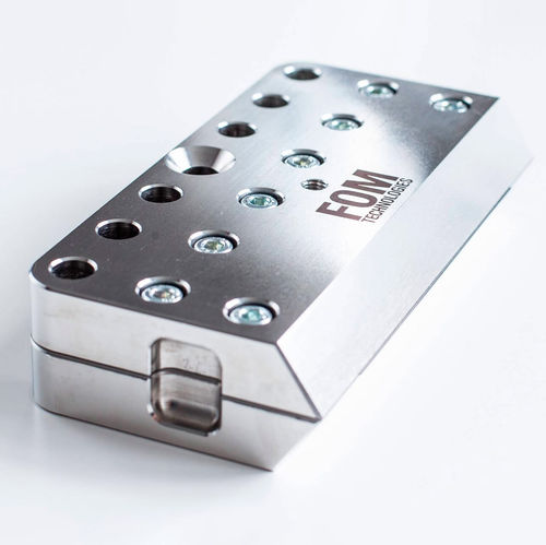 Устройство для нанесения покрытий с пазами Серия исследований | Крупнопилотный масштаб