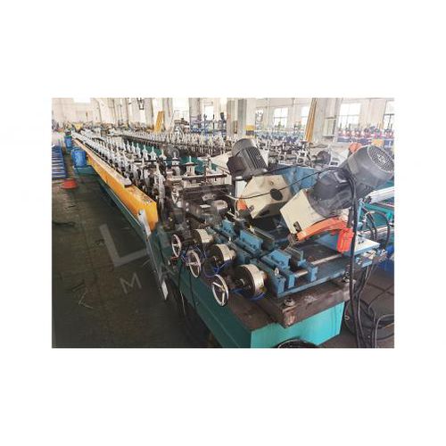 Профилегибочная машина для производства дверных коробок