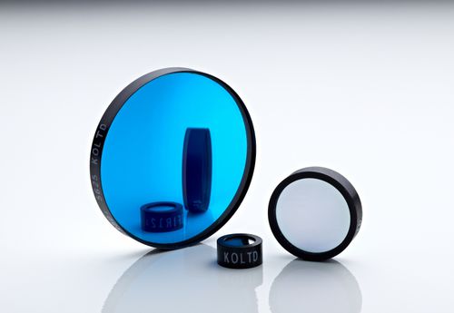 Интерференционный лазер с полосовым оптическим фильтром