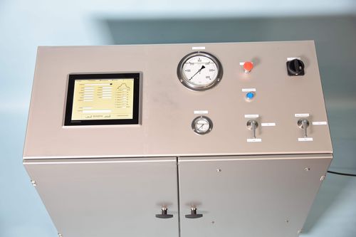 Стенд для испытаний под давлением с управлением от ПЛК по индивидуальному заказу